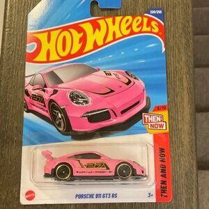 Hot Wheels 2025 Case L New Porsche 911 GT3 RS Pink NEW